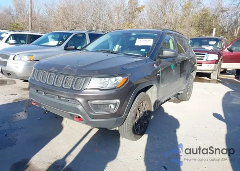 2021 Jeep Compass Trailhawk 4X4 z USA, uszkodzony, nr VIN 3C4NJDDB4MT523827